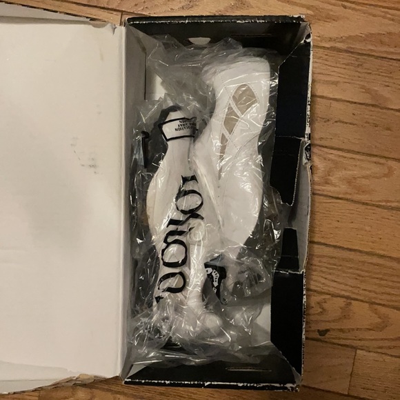 Foot joy ladies golf shoes sz 8 M - Picture 7 of 16